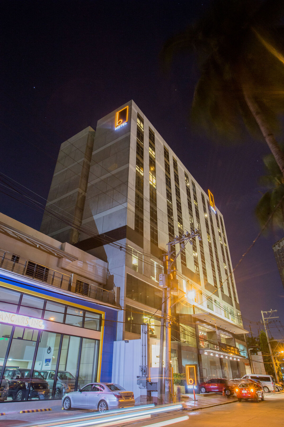 The B Hotel Quezon City Exterior photo
